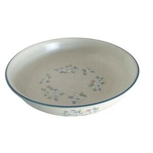 Hearthside Chantilly Fleur De Lune 11" Serving Bowl Japan
